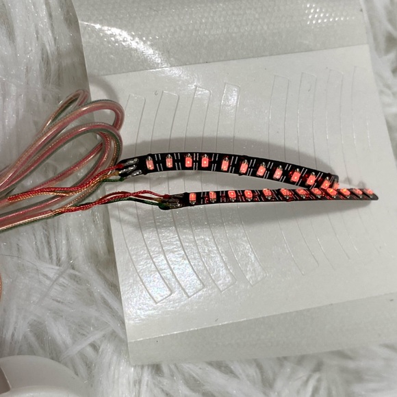 Red LED Light Up Eyelashes Eyeliner Body Jewelry Makeup Stick On 7 Light Modes - Picture 7 of 11